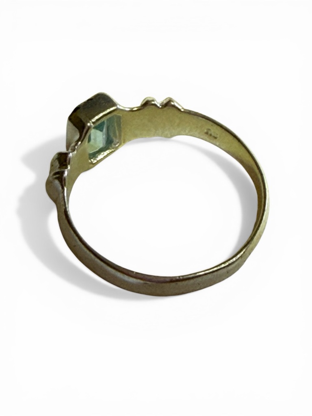 ✨Sky Blue Topaz Bezel Stacking Ring | 925 Sterling Silver | Size 7 ✨ - Picture 5 of 7